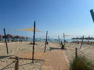 Pescara, dopo il furto delle vele torna l’ecospiaggia dannunziana